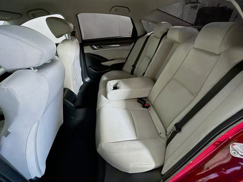 Used 2018 Honda Accord LX image 26