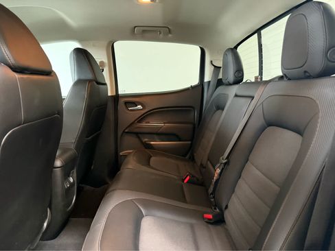 Used 2022 GMC Canyon AT4 AWD/4WD image 15
