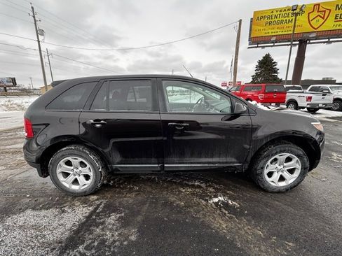 Used 2014 Ford Edge SEL image 29
