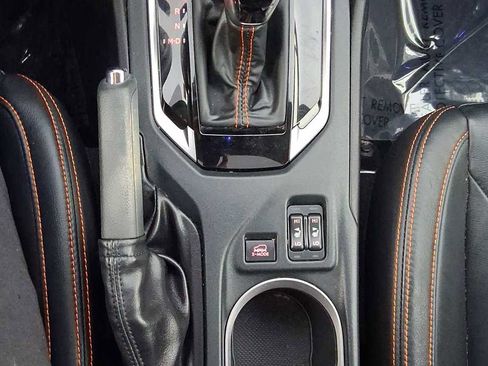 Used 2023 Subaru Crosstrek 2.5i Limited w/ Moonroof Package image 24