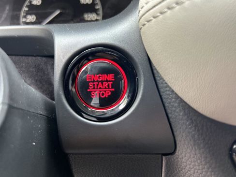 Used 2026 Honda HR-V LX image 16
