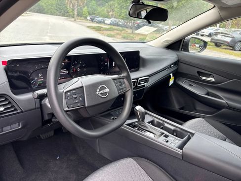 New 2026 Nissan Sentra SV w/ Floor Mat Package FWD image 9