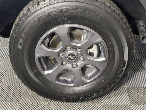 Used 2025 Ford Bronco Big Bend image 8