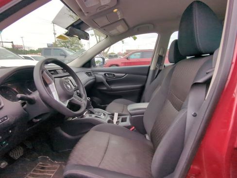 Used 2019 Nissan Rogue S AWD/4WD image 6