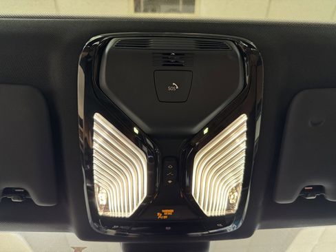 Used 2023 BMW 330e w/ M Sport Package image 42