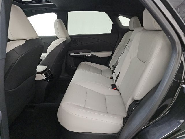 Used 2025 Lexus RX 350 Premium w/ Accessory Package AWD/4WD image 16