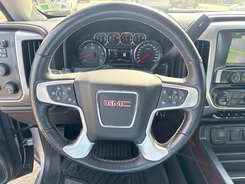 Used 2018 GMC Sierra 1500 SLT AWD/4WD image 28