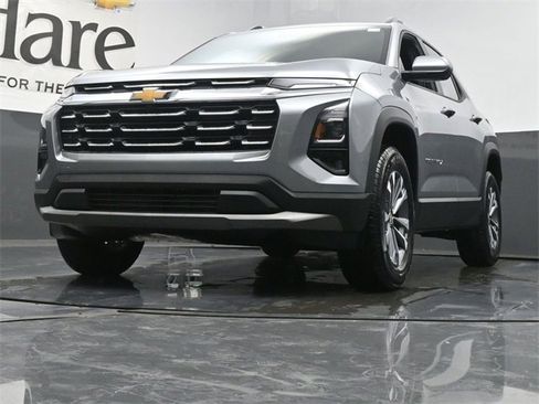 New 2026 Chevrolet Equinox LT image 34