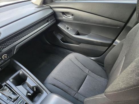 Used 2024 Honda Accord LX image 18