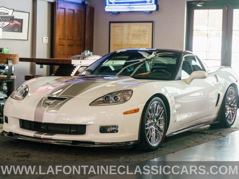 Used 2013 Chevrolet Corvette ZR1 w/ 3ZR Preferred Equipment Group RWD image 28