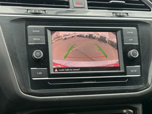 Used 2018 Volkswagen Tiguan S AWD/4WD image 19