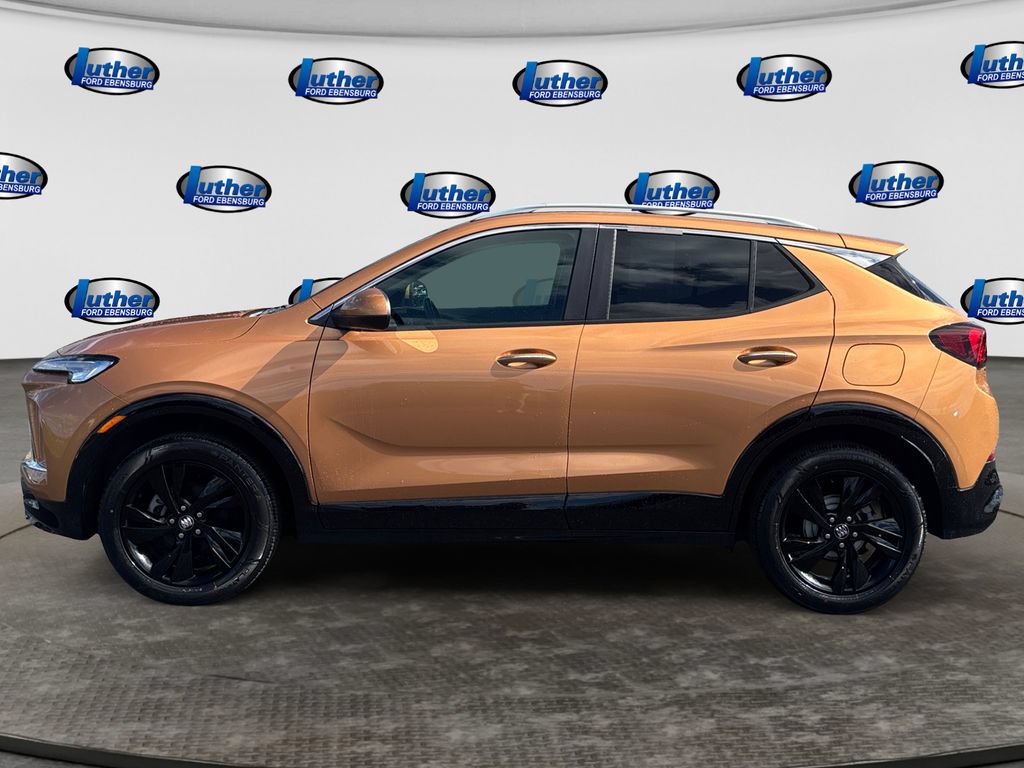 Used 2024 Buick Encore GX Sport Touring AWD/4WD image 2