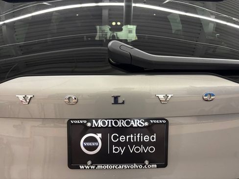 Certified 2023 Volvo XC90 B6 Plus w/ Protection Package Premier AWD/4WD image 32