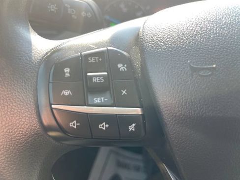 Used 2021 Ford Escape SE FWD image 18