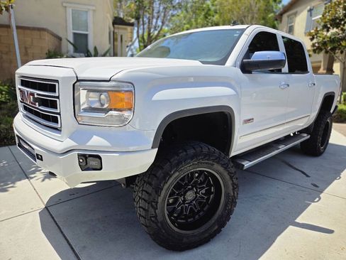 Used 2014 GMC Sierra 1500 SLT w/ All-Terrain Package AWD/4WD image 35