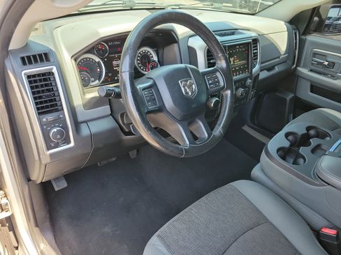 Used 2018 RAM 1500 Big Horn RWD image 3