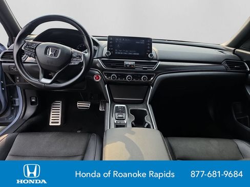 Used 2022 Honda Accord Sport image 12