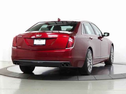 Used 2018 Cadillac CT6 Luxury image 6