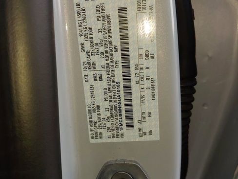 Certified 2025 Ford Escape ST-Line image 20