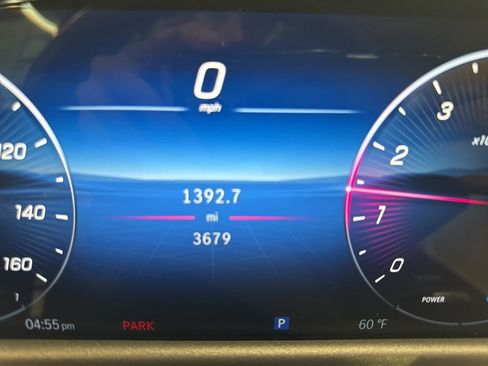 Used 2025 Mercedes-Benz E 350 4MATIC Sedan image 16