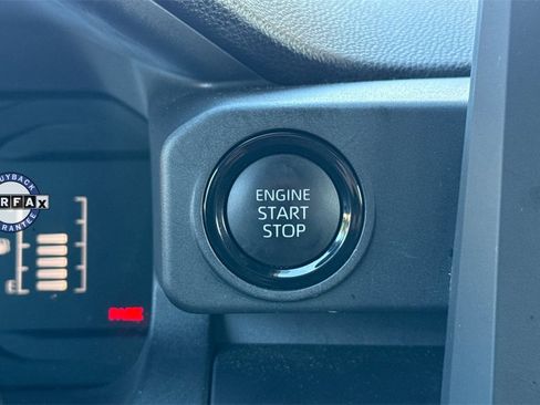 Used 2025 Toyota Tacoma SR image 29