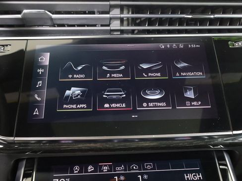 Used 2019 Audi Q8 Premium Plus image 6