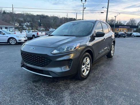 Used 2020 Ford Escape S image 4