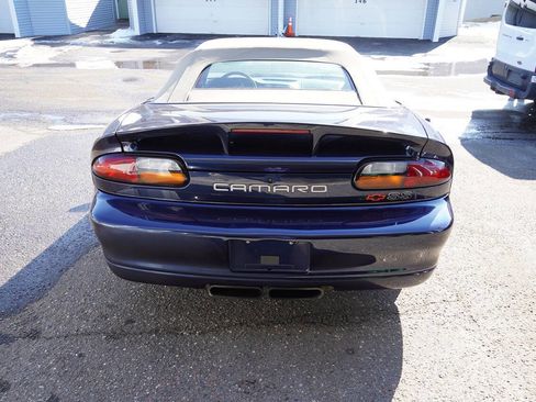 Used 2002 Chevrolet Camaro Z28 w/ SS Performance/Appearance Pkg image 27