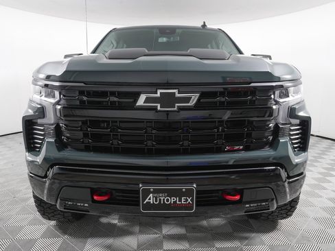 Used 2026 Chevrolet Silverado 1500 LT Trail Boss w/ Convenience Package II image 3