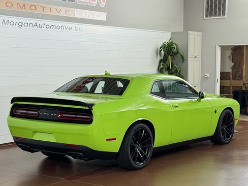 Used 2023 Dodge Challenger SRT Hellcat image 3