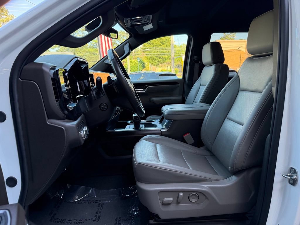 Used 2024 GMC Sierra 1500 SLT w/ SLT Premium Plus Package AWD/4WD image 24