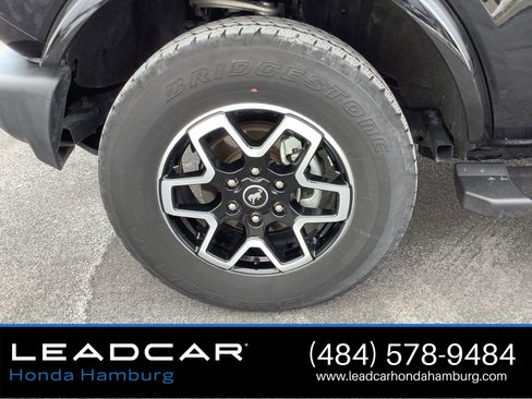 Used 2024 Ford Bronco Outer Banks image 11