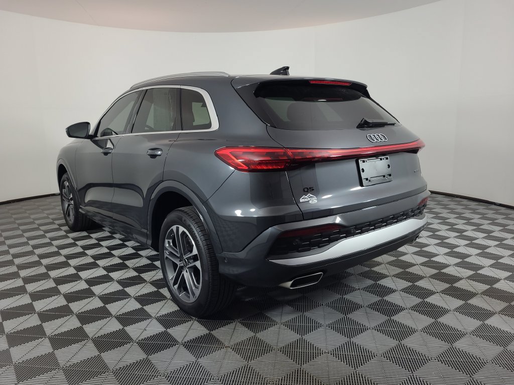 Used 2025 Audi Q5 Premium AWD/4WD image 5
