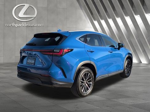 Certified 2025 Lexus NX 250 250 Premium image 6