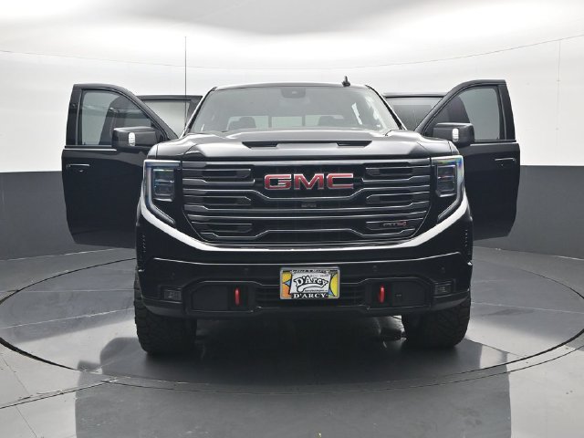 Used 2025 GMC Sierra 1500 AT4 w/ AT4 Premium Package AWD/4WD image 31