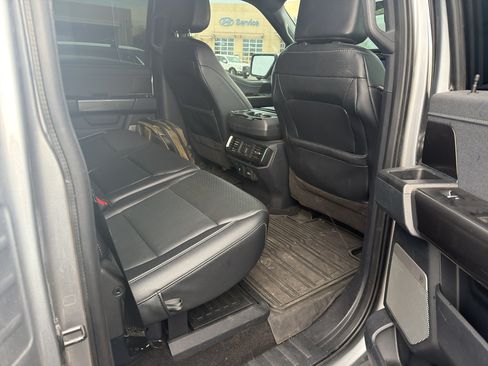 Used 2022 Ford F150 Lariat w/ Equipment Group 502A High AWD/4WD image 9