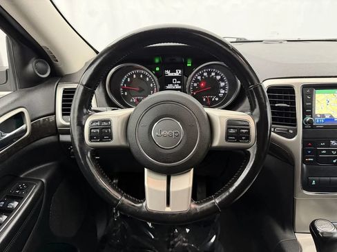 Used 2012 Jeep Grand Cherokee Laredo AWD/4WD image 11