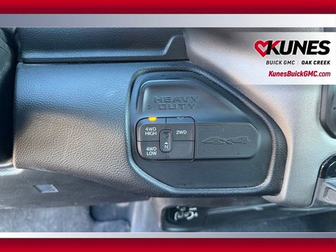 Used 2024 RAM 3500 Big Horn image 19