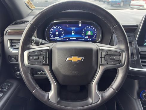 Used 2022 Chevrolet Tahoe LT w/ Luxury Package image 25