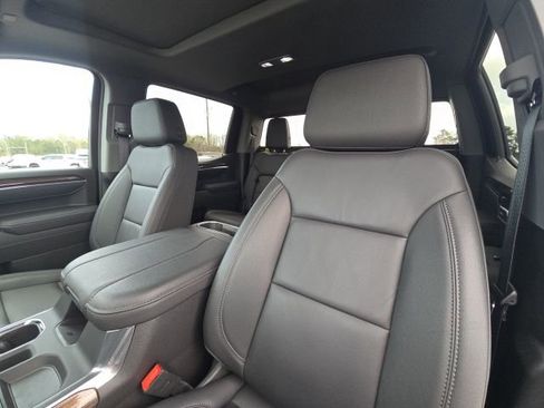 Used 2025 Chevrolet Silverado 1500 LT Trail Boss w/ Convenience Package II image 25