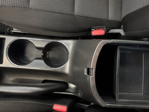 Used 2017 Kia Forte LX image 23