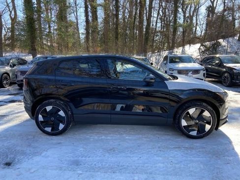 New 2026 Volvo EX30 Plus w/ Climate Package image 8