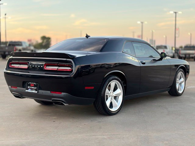 Used 2015 Dodge Challenger R/T Plus RWD image 7