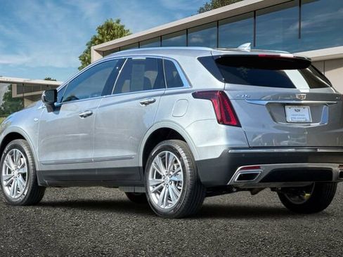 Used 2025 Cadillac XT5 Premium Luxury image 6