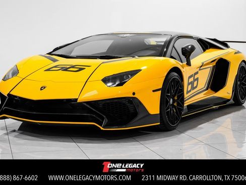Used 2016 Lamborghini Aventador LP 700-4 image 1