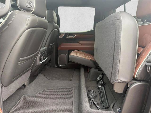 Used 2024 GMC Sierra 1500 Denali Ultimate AWD/4WD image 6