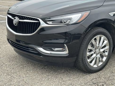 Certified 2021 Buick Enclave Essence w/ Trailering Package, 5000 lbs. AWD/4WD image 7