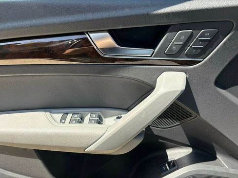 Used 2018 Audi Q5 2.0T Premium Plus w/ Premium Plus Package AWD/4WD image 37