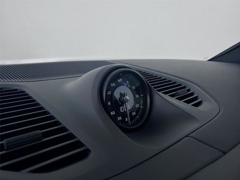 New 2026 Porsche Cayenne S image 15