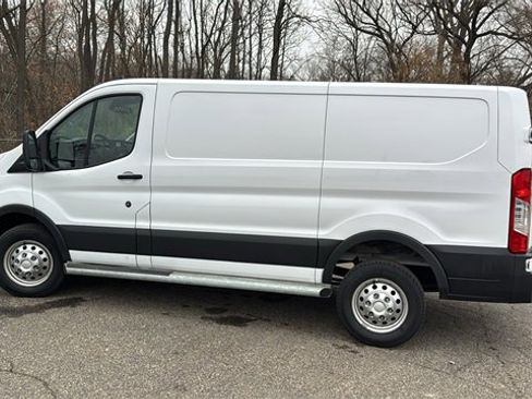 Certified 2023 Ford Transit 250 Low Roof AWD w/ Exterior Upgrade Package image 6